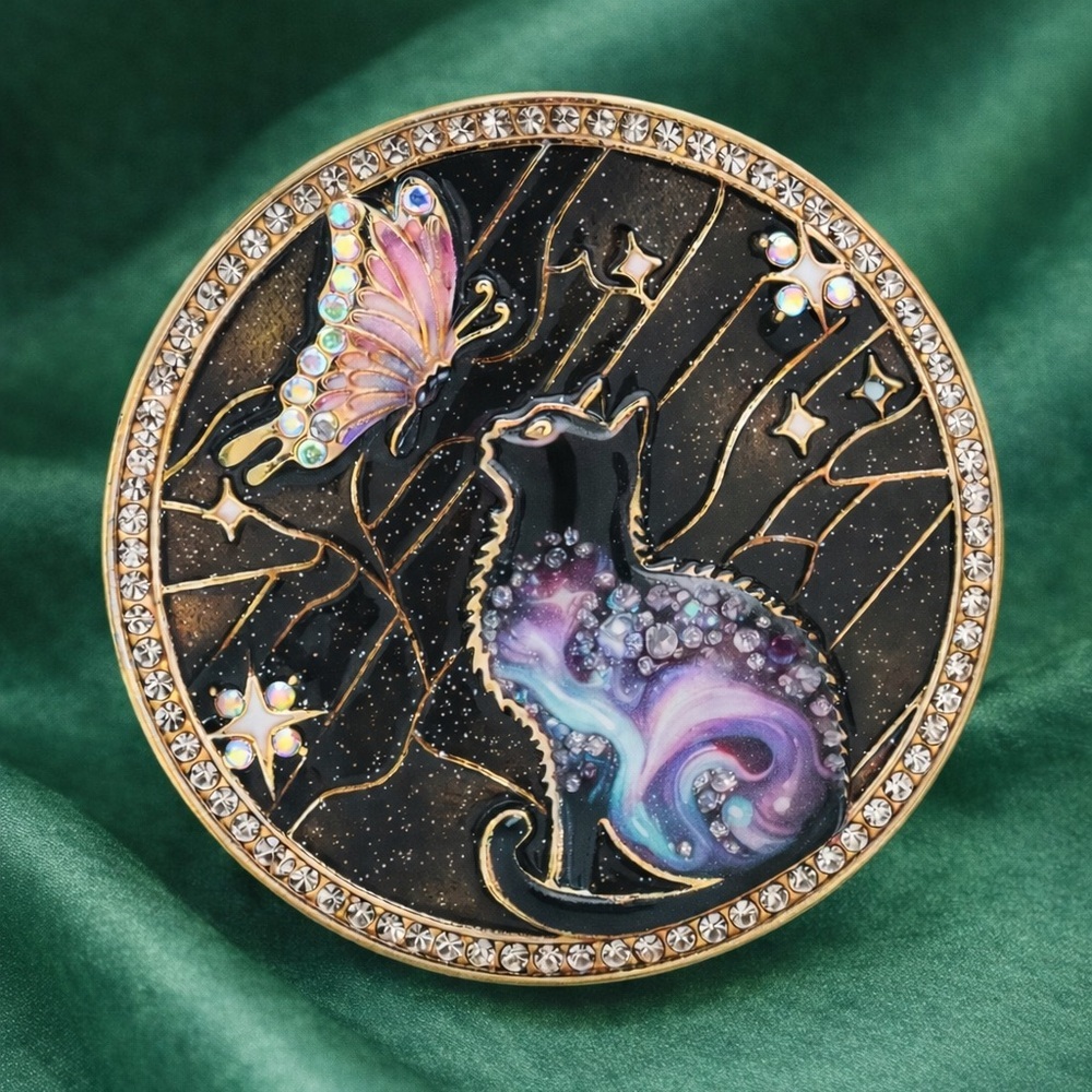 Butterfly Noire Purple Cat Brooch